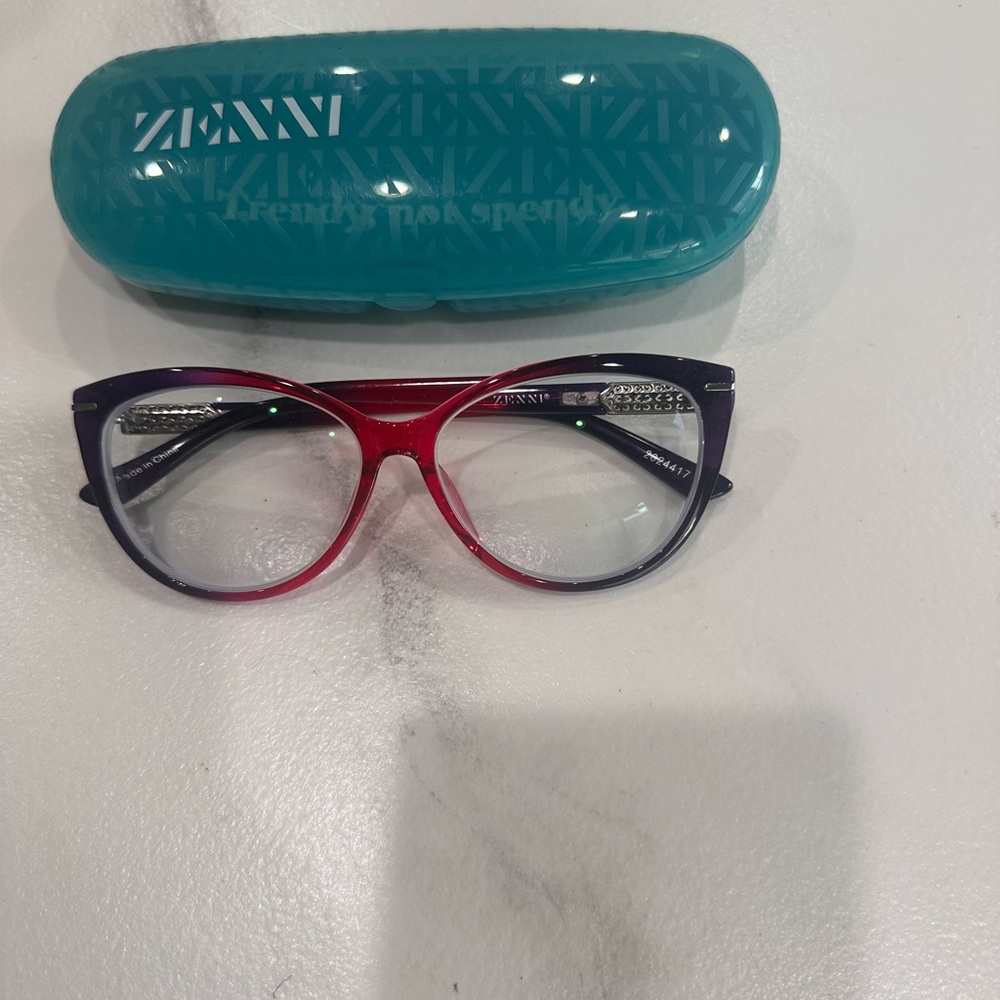 Red and Black Cat-Eye Glasses with Gradient Design